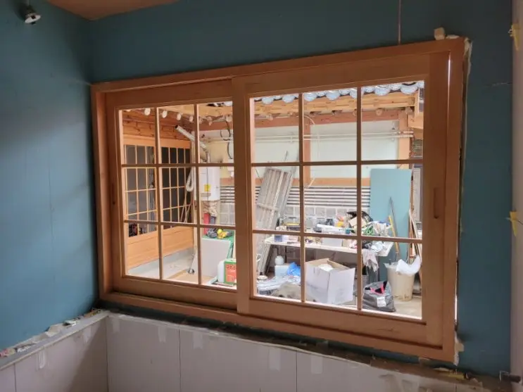 The Day the Lattice Windows Went In — photo 10